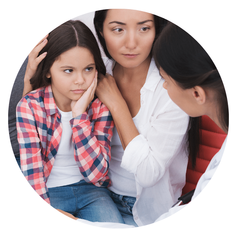 Family visiting orthodontist near Seven Oaks SC